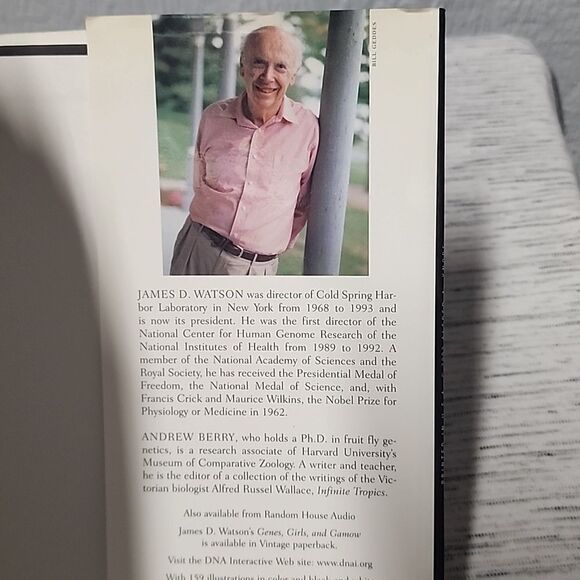 DNA: The Secret Of Life by James Watson; Andrew Berry...LENTICULAR Cover - Picture 6 of 7